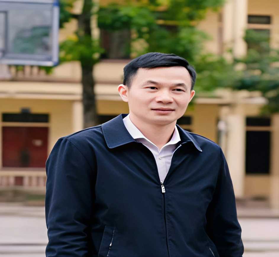 TS. Phạm Hữu Hùng